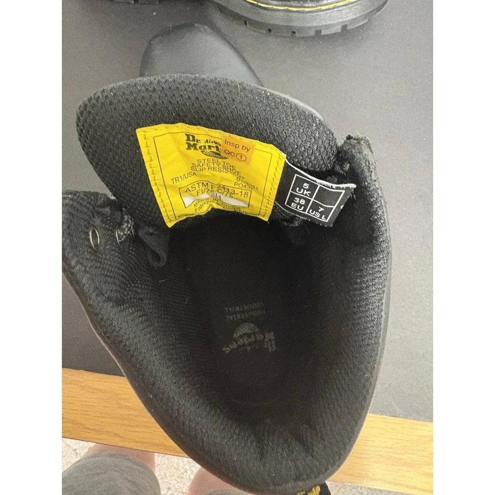 Dr. Doc Martens Steel Toe Boots Womens 7 US Black Leather ASTM F2413-18
